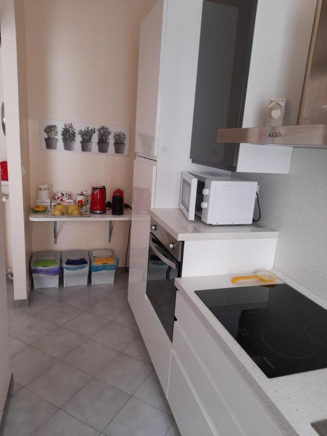 Appartamento Centrale Con Garage Asti Bagian luar foto